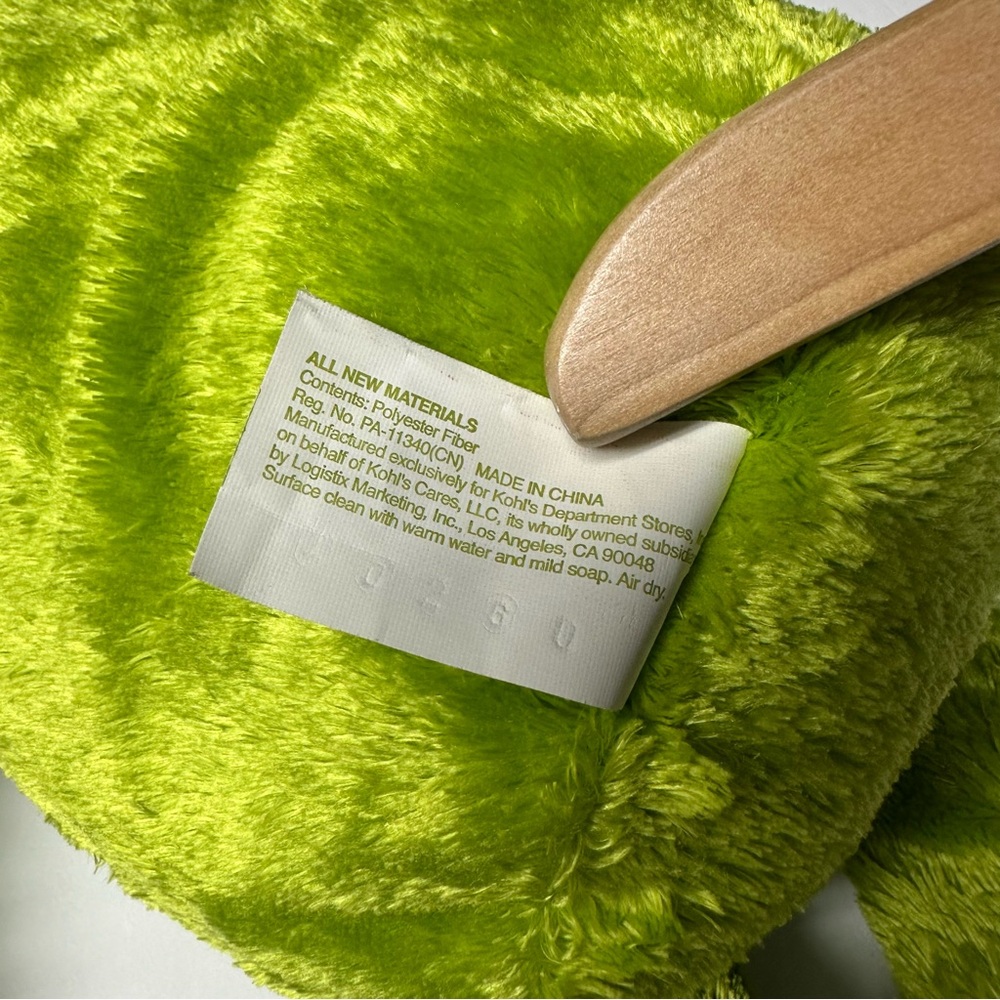Kohl’s Cares Grinch Plush seating - Picture 6 of 6